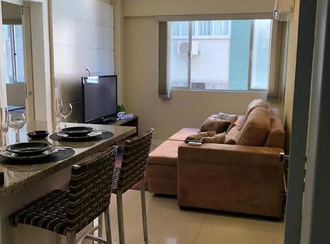 Pe Na Areia - Suite A Beira-Mar Com Garagem