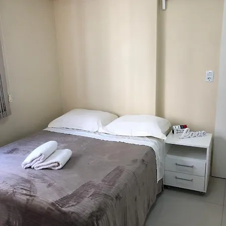 Pe Na Areia - Suite A Beira-Mar Com Garagem Balneario Camboriu Exterior photo